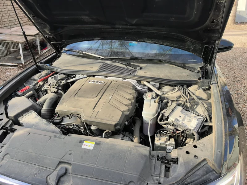 Audi A6L 2023 immagine di auto #8