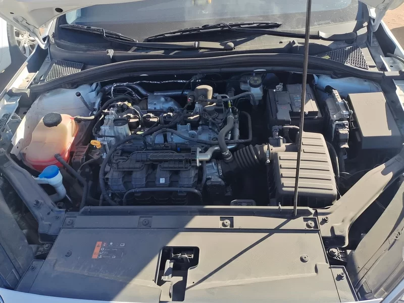 Roewe i5 2024 #8 Roewe i5 2024 car image #8