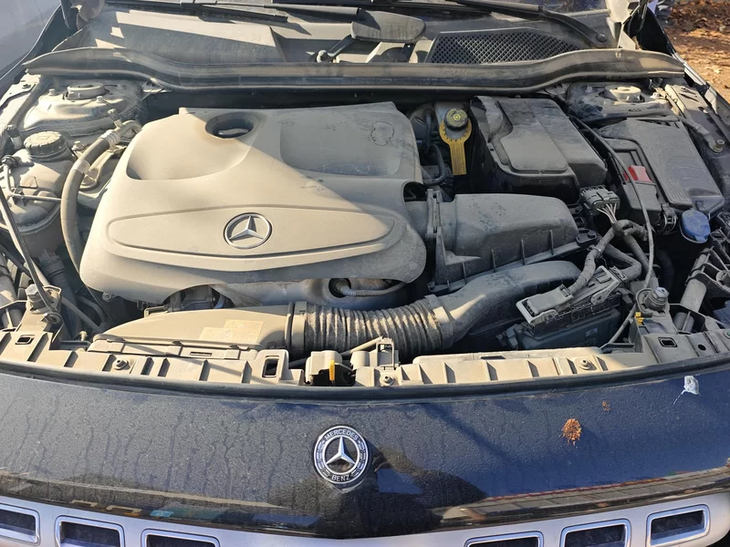 Mercedes-Benz GLA Class 2018 car image #8