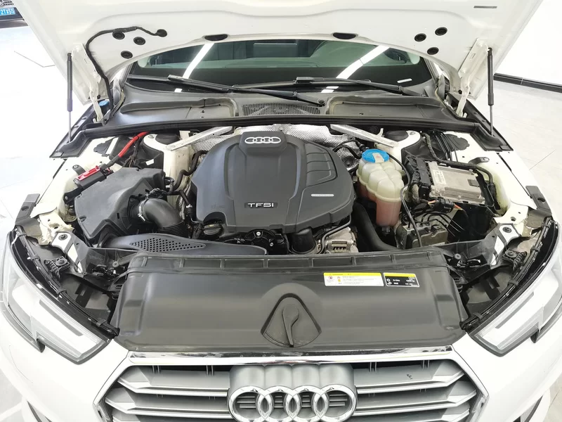 Audi A4L 2018 car image #8