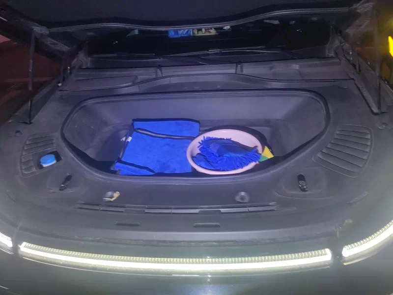 Xpeng G9 2023 #8 Xpeng G9 2023 immagine di auto #8