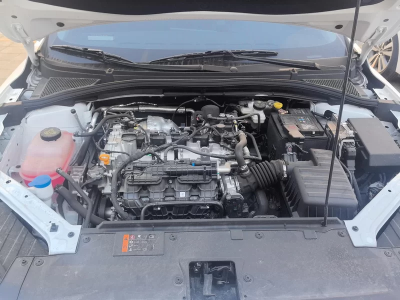 MG5 2025 汽车图片 #8