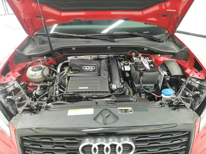 Audi Q2L 2020 car image #8