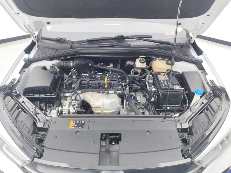 Roewe i5 2023 #8 Roewe i5 2023 car image #8