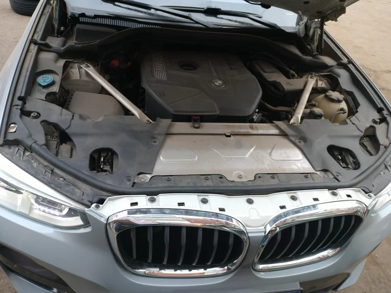 BMW X4 2018 изображение автомобиля #8