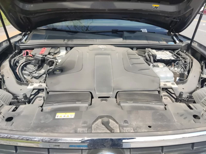 Volkswagen Touareg 2020 car image #8