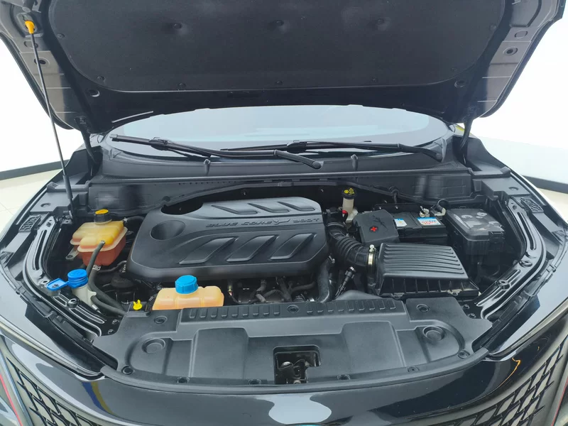 Changan UNI-T 2020 immagine di auto #8