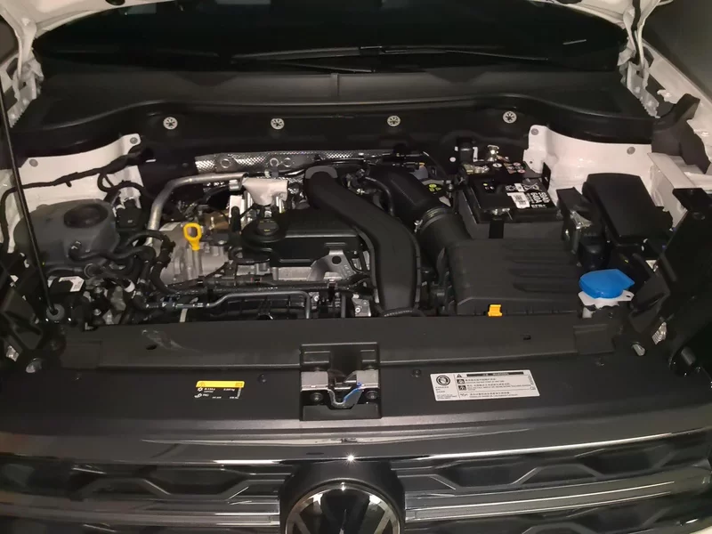 Volkswagen Tharu 2024 car image #8