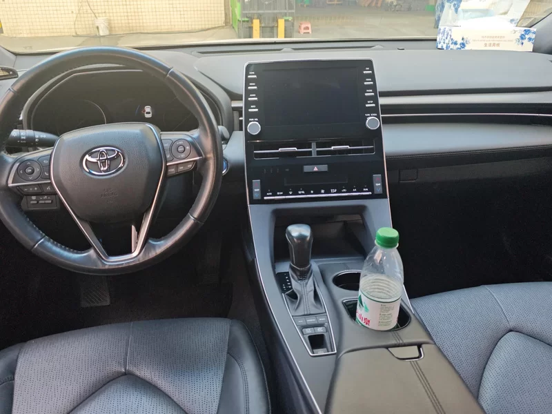 Toyota Avalon 2021 car image #8