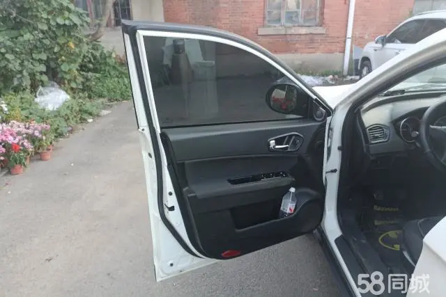 GAC Trumpchi GS4 COUPE 2013 car image #8