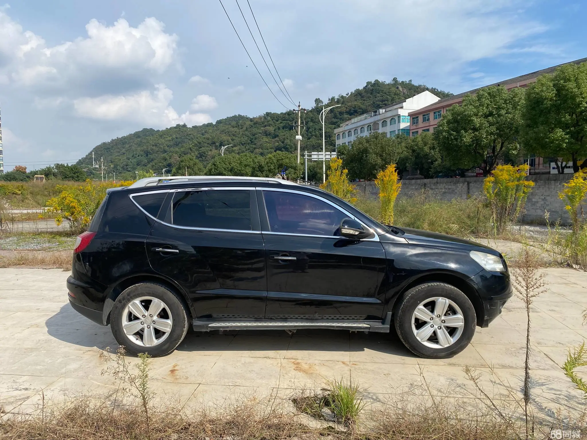 GEELY GX7 2013 car image #8