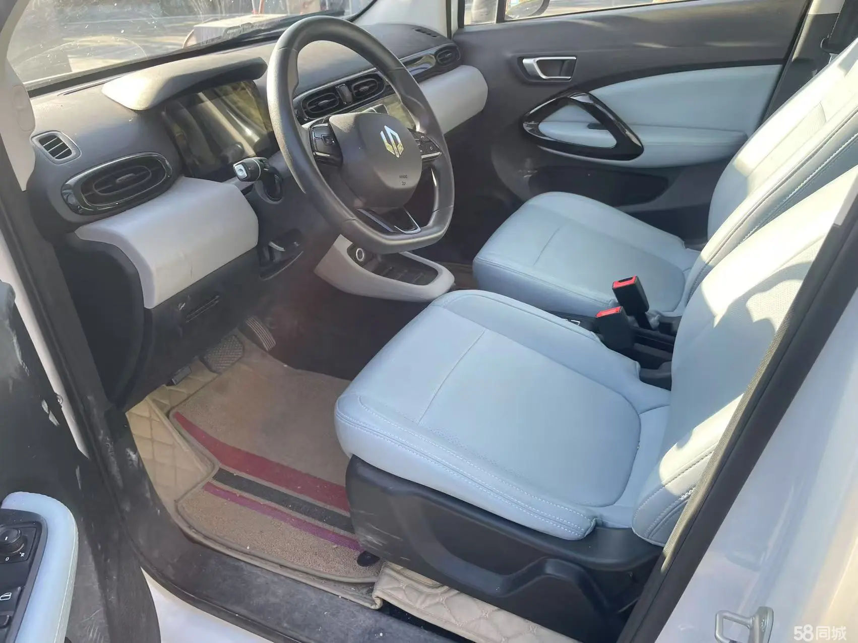 零跑汽车 零跑T03 2023 汽车图片 #8