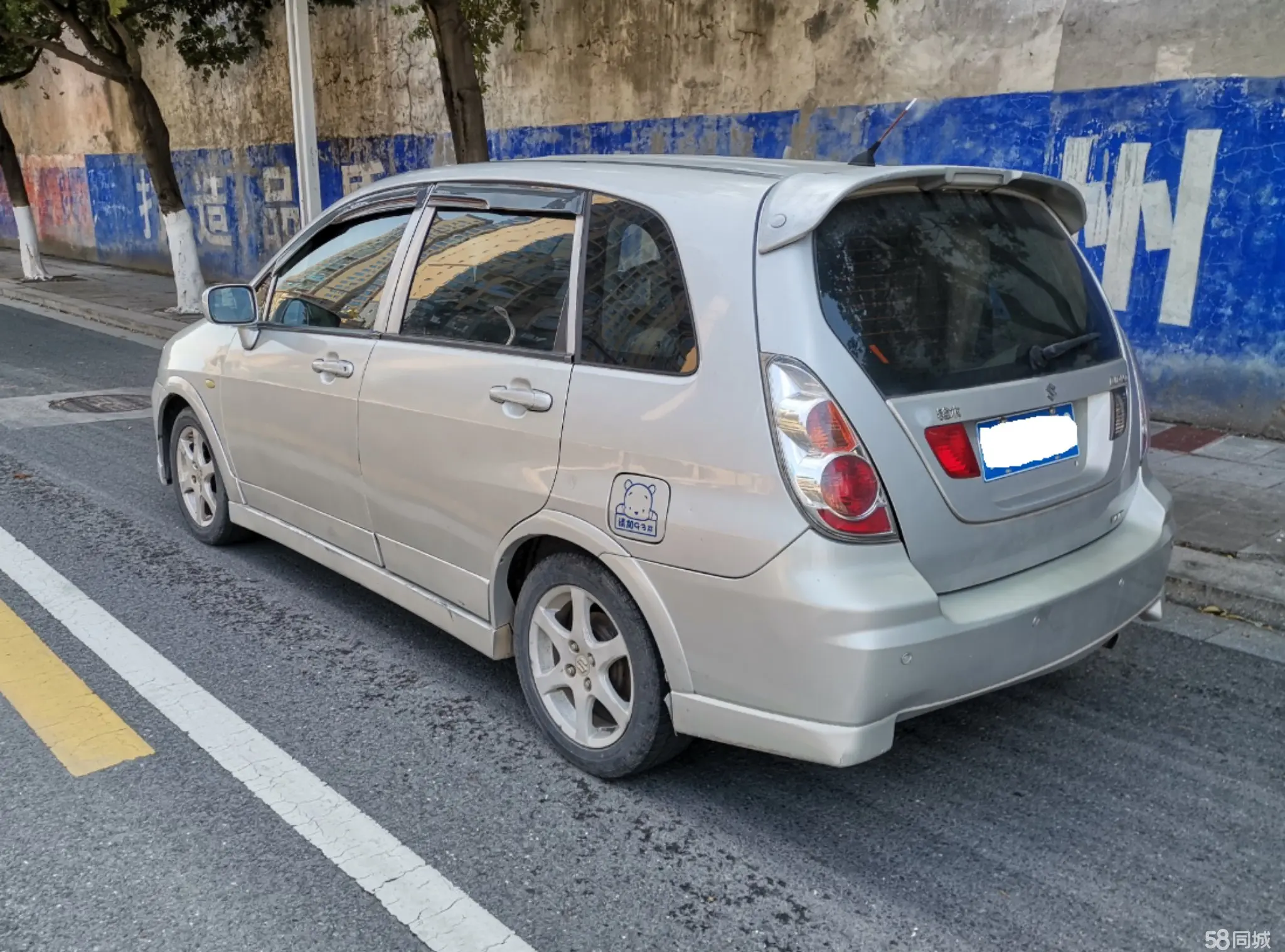 Suzuki Liana 2012 image de voiture #8