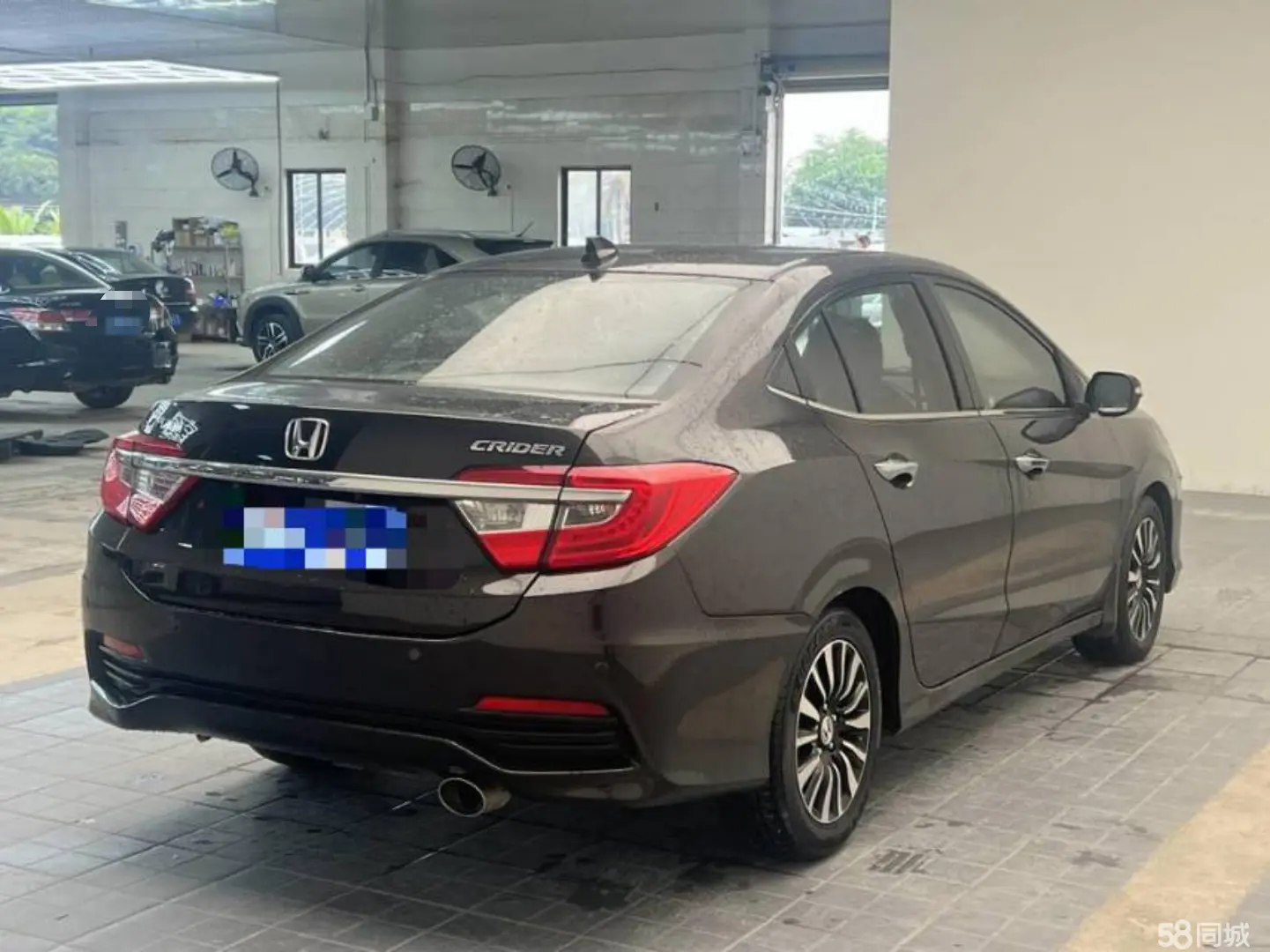 Honda Crider 2013 car image #8