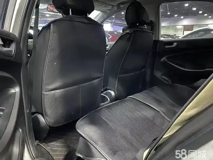 Hyundai Reina 2019 car image #8