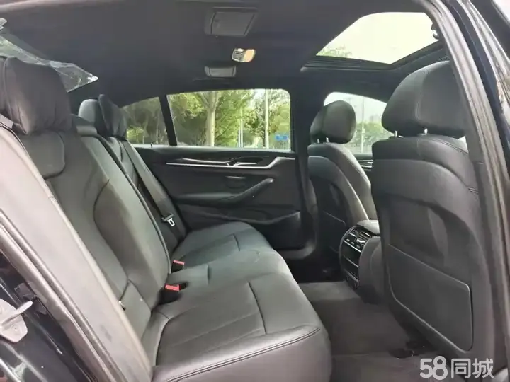 BMW 5 Series 2018 #8 BMW 5 Series 2018 car image #8