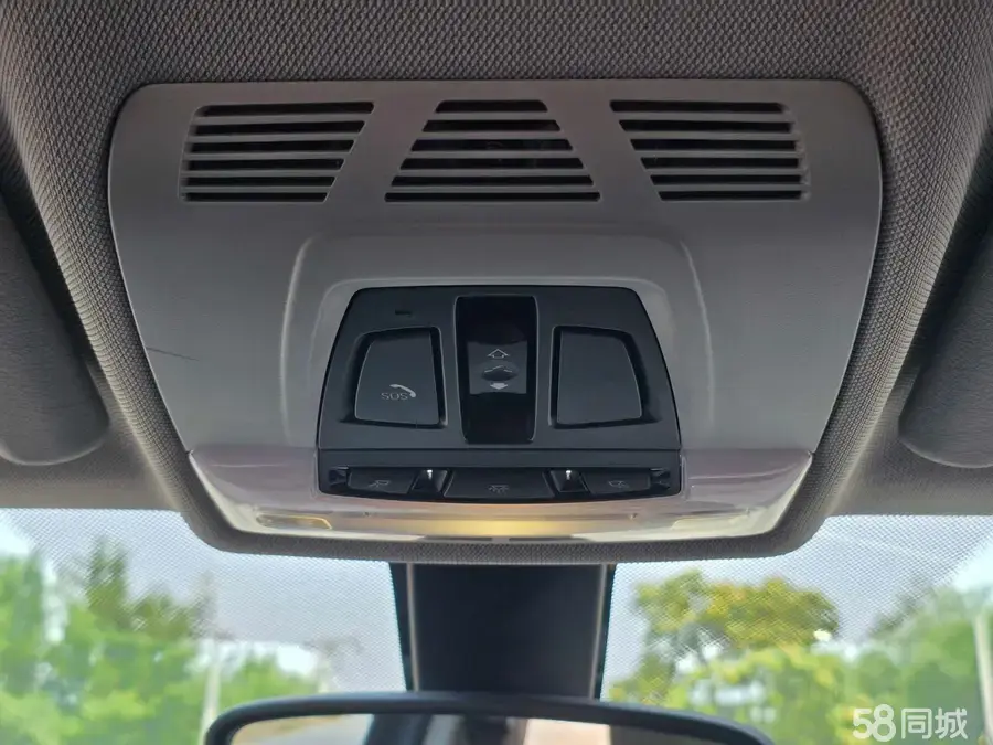 BMW i5 M60 2017 car image #8