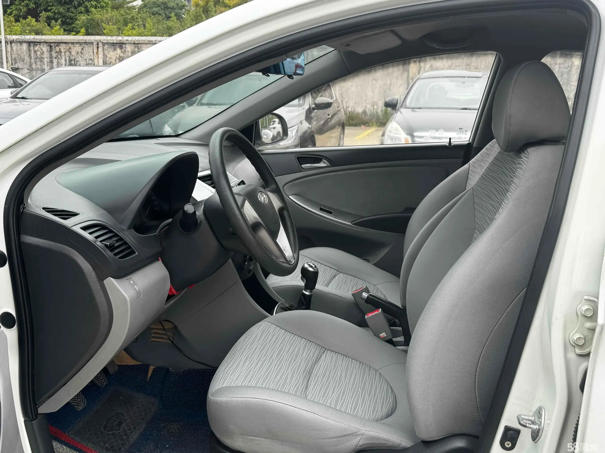 Hyundai Reina 2016 #8 Hyundai Reina 2016 imagem de carro #8