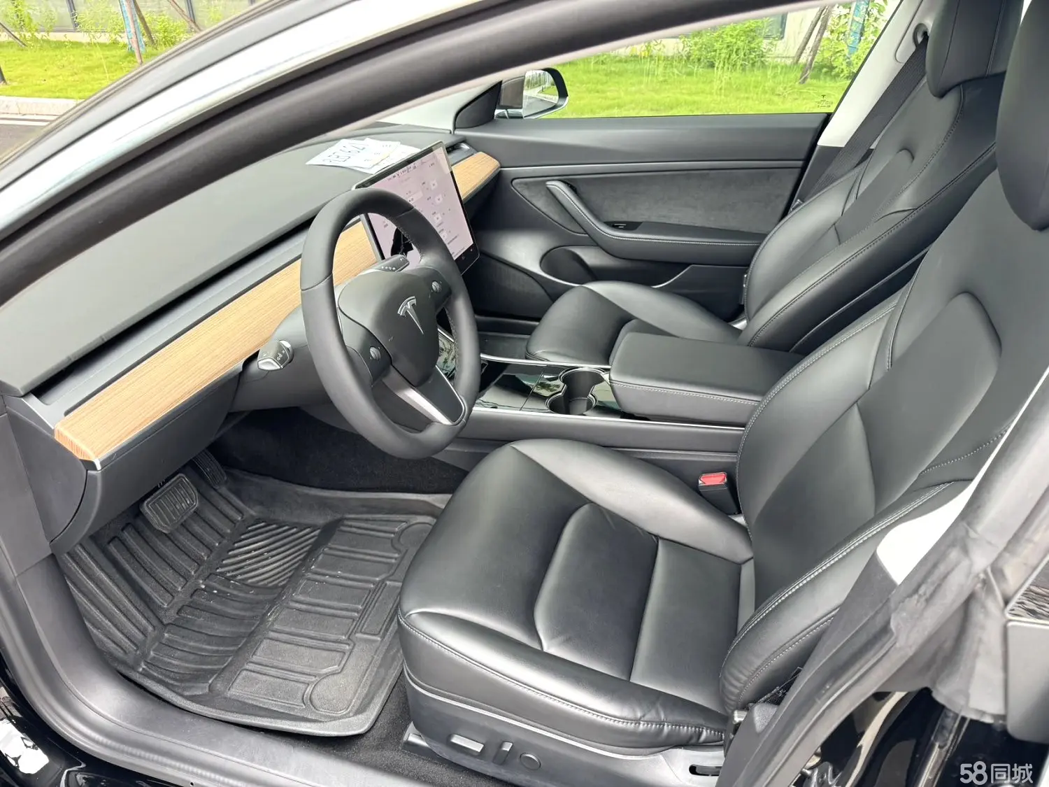 Tesla Model 3 2020 immagine di auto #8