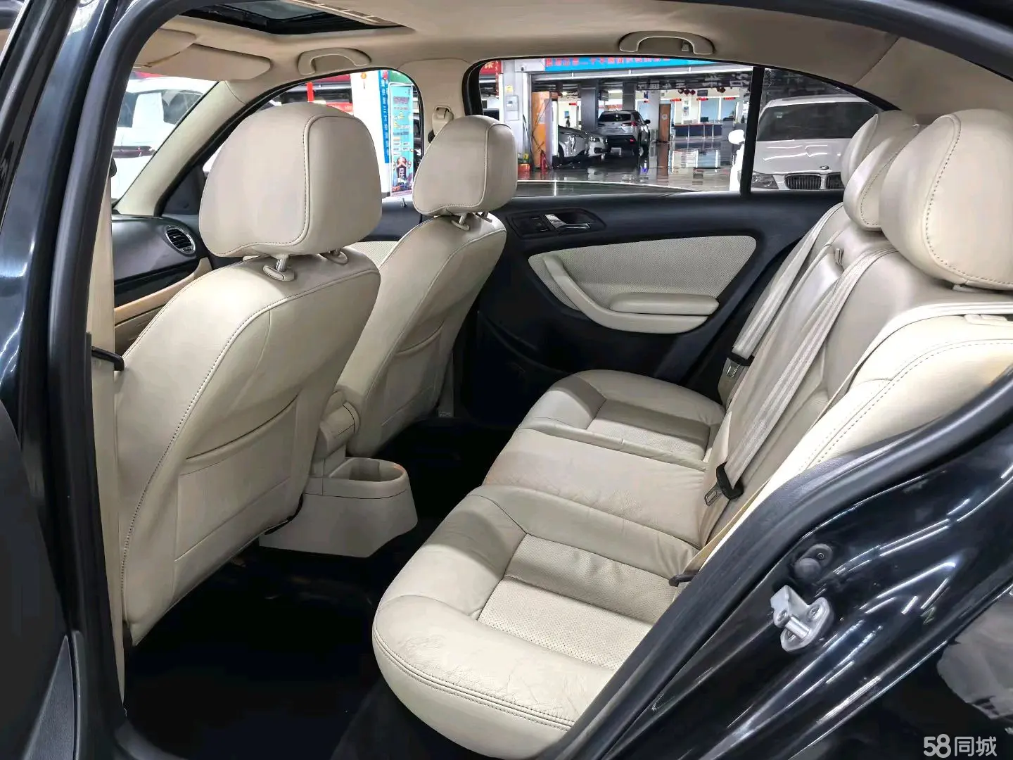 Volkswagen Lavida 2012 immagine di auto #8