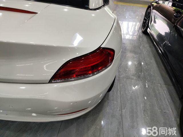 BMW Z4 2010 #8 BMW Z4 2010 car image #8