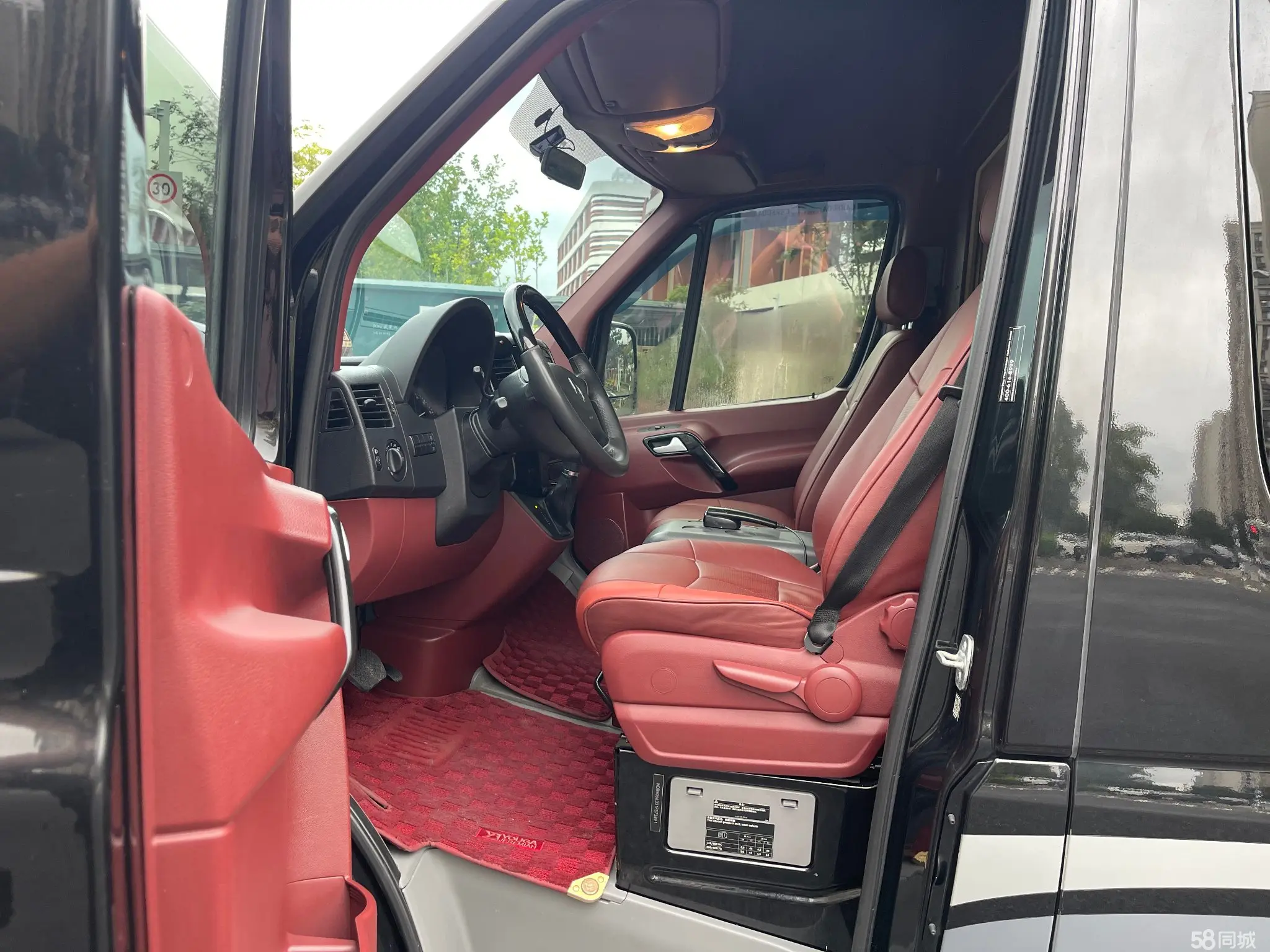 Mercedes-Benz Sprinter 2017 #8 Mercedes-Benz Sprinter 2017 car image #8