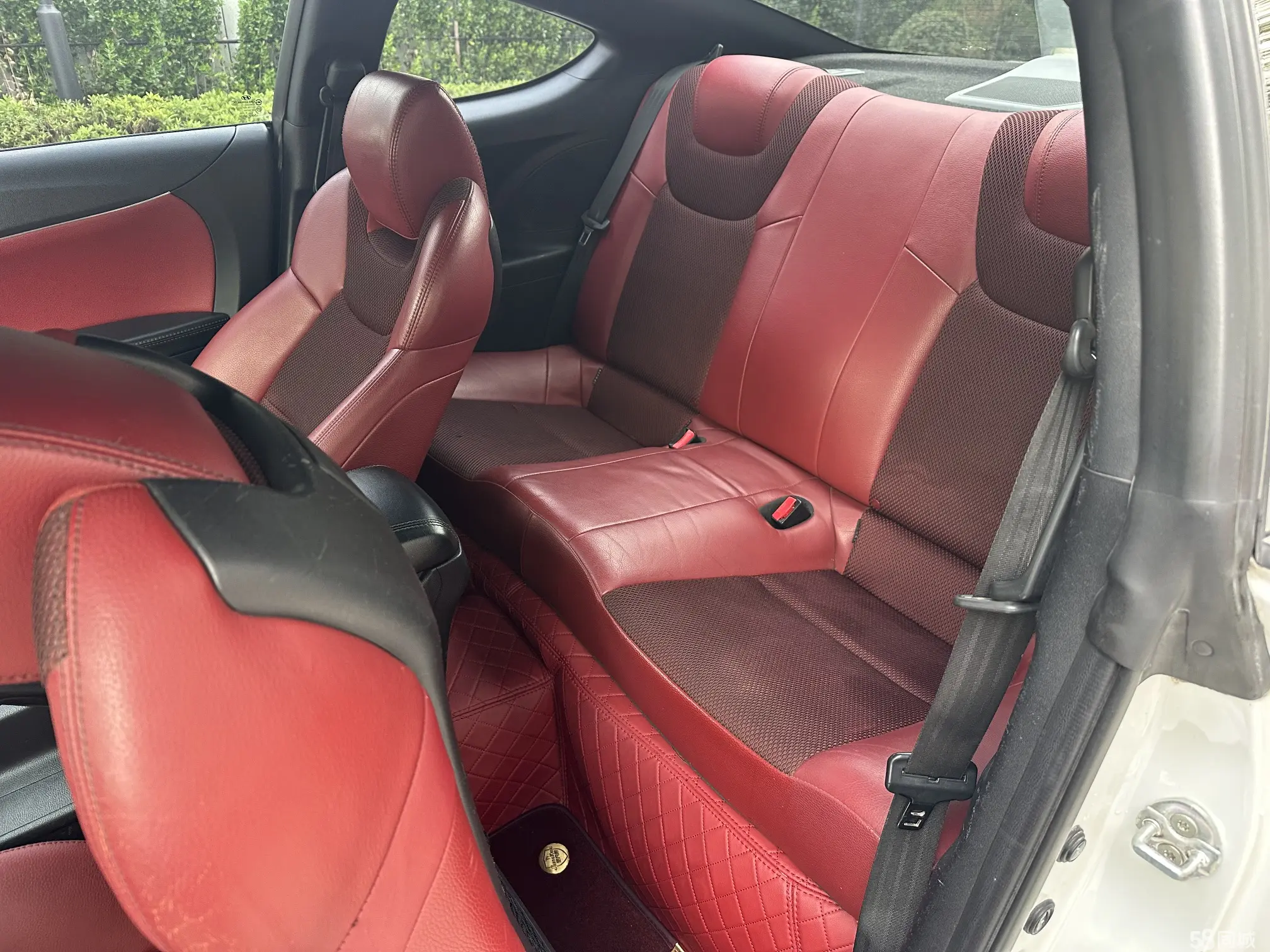 Hyundai Rohens-Coupe 2013 car image #8