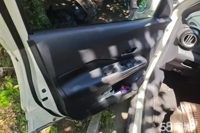 日产 劲客 2018 汽车图片 #8