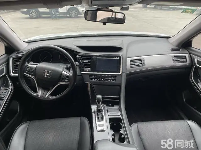 Honda Spirior 2017 car image #8