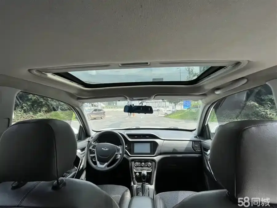 Chery X1 2016 car image #8