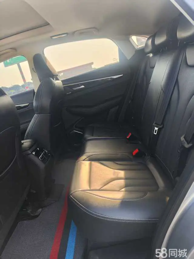 Changan CS85 Coupe 2019 car image #8