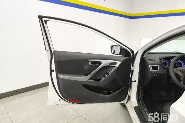 Hyundai Elantra MD 2017 car image #8