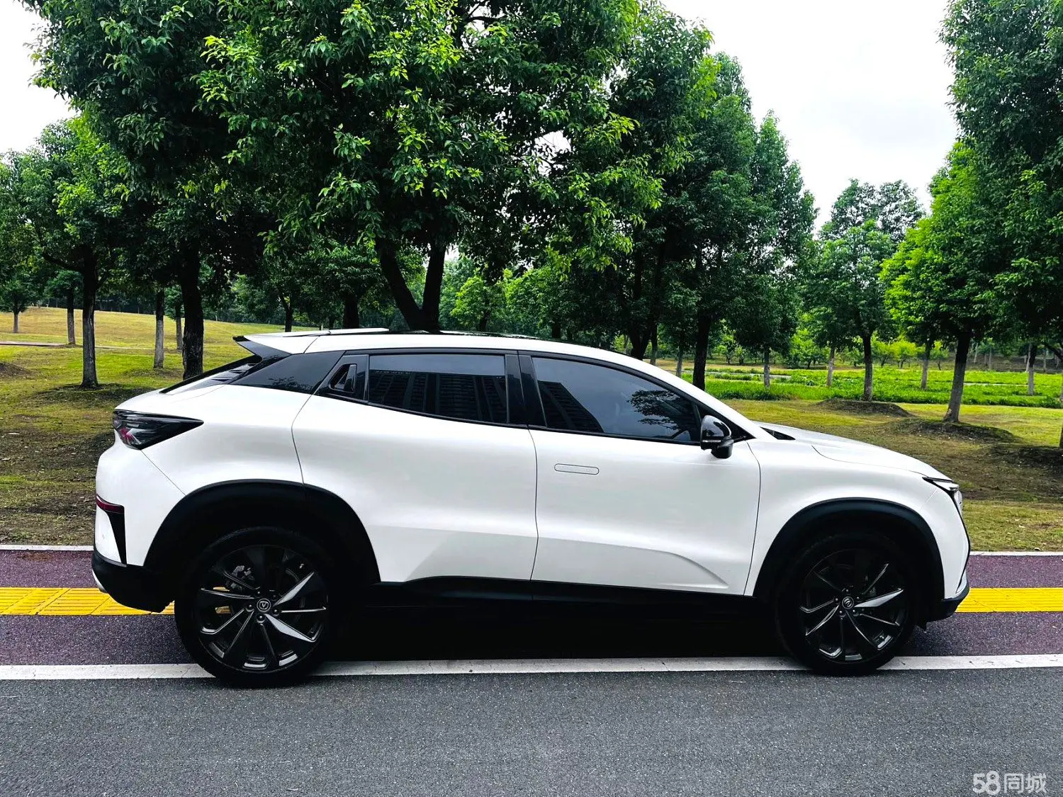 Changan UNI-T 2020 car image #8