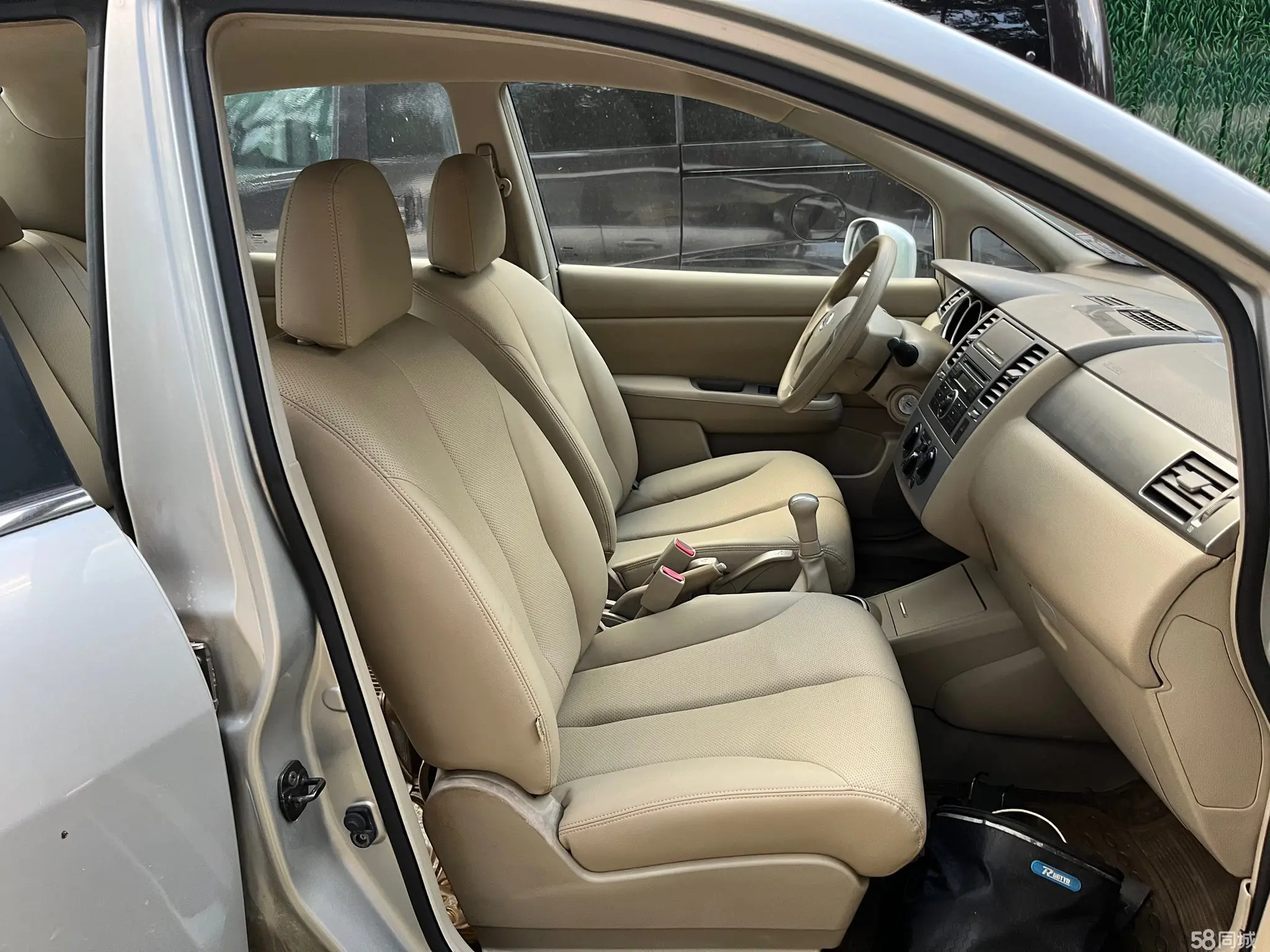 日产 颐达 2006 汽车图片 #8