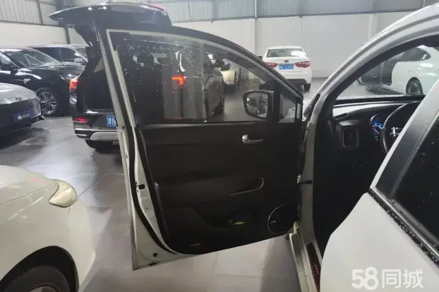 GAC Qizhi EV 2018 #8 GAC Qizhi EV 2018 car image #8