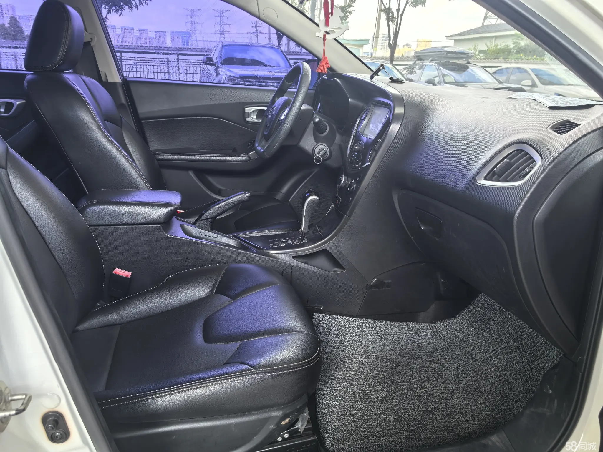 GAC Trumpchi GA3 2014 image de voiture #8