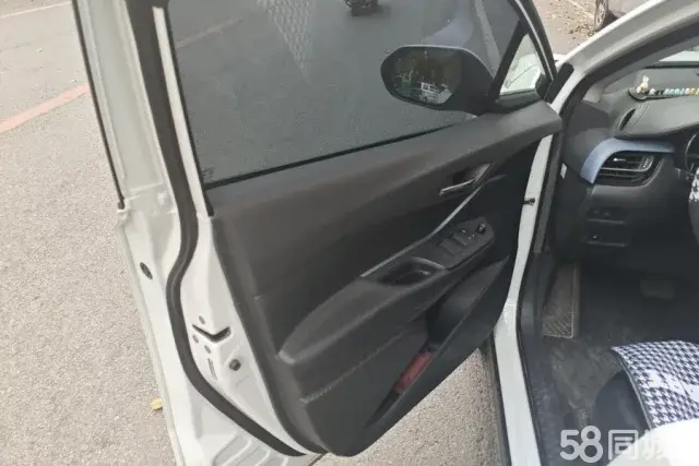 Toyota Izoa 2021 #8 Toyota Izoa 2021 immagine di auto #8