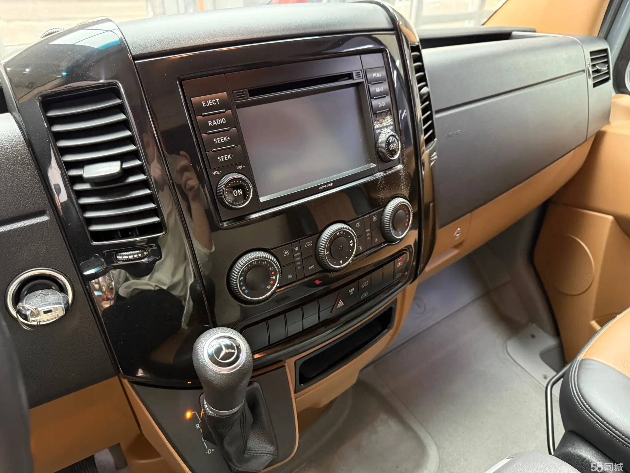 Mercedes-Benz Sprinter 2017 #8 Mercedes-Benz Sprinter 2017 car image #8