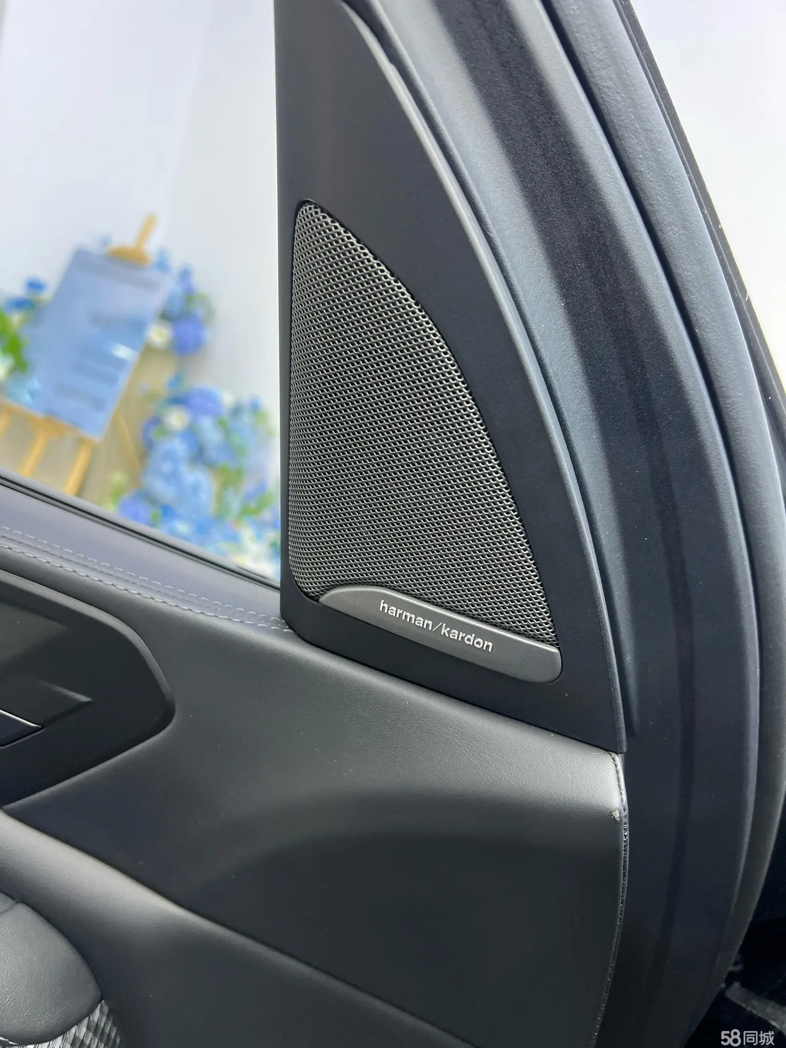 BMW X5 M 2022 #8 BMW X5 M 2022 car image #8