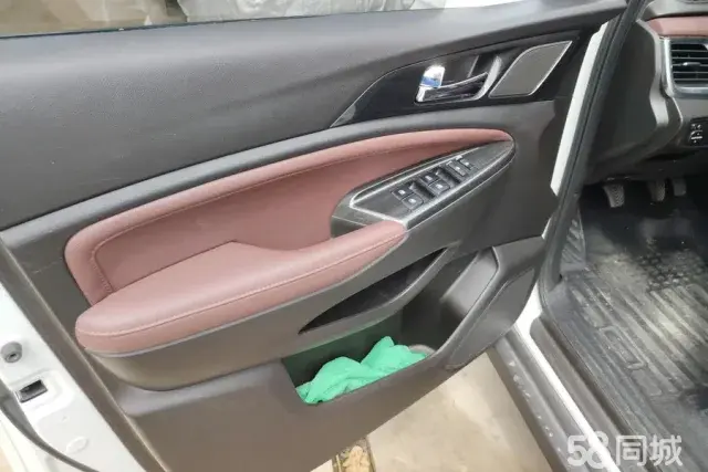 Changan Linmax 2018 car image #8