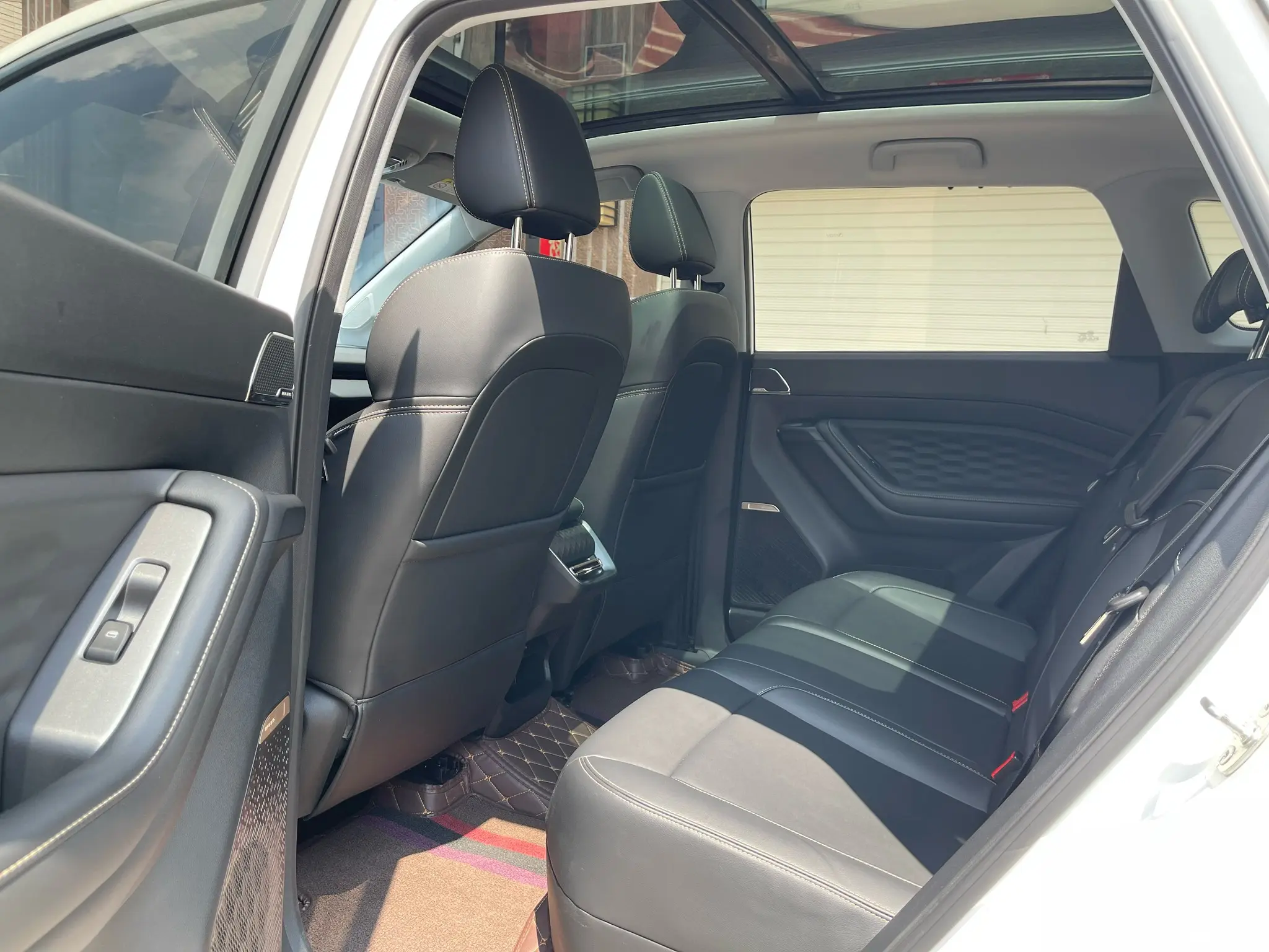 Wuling Xingyun 2023 #8 Wuling Xingyun 2023 car image #8