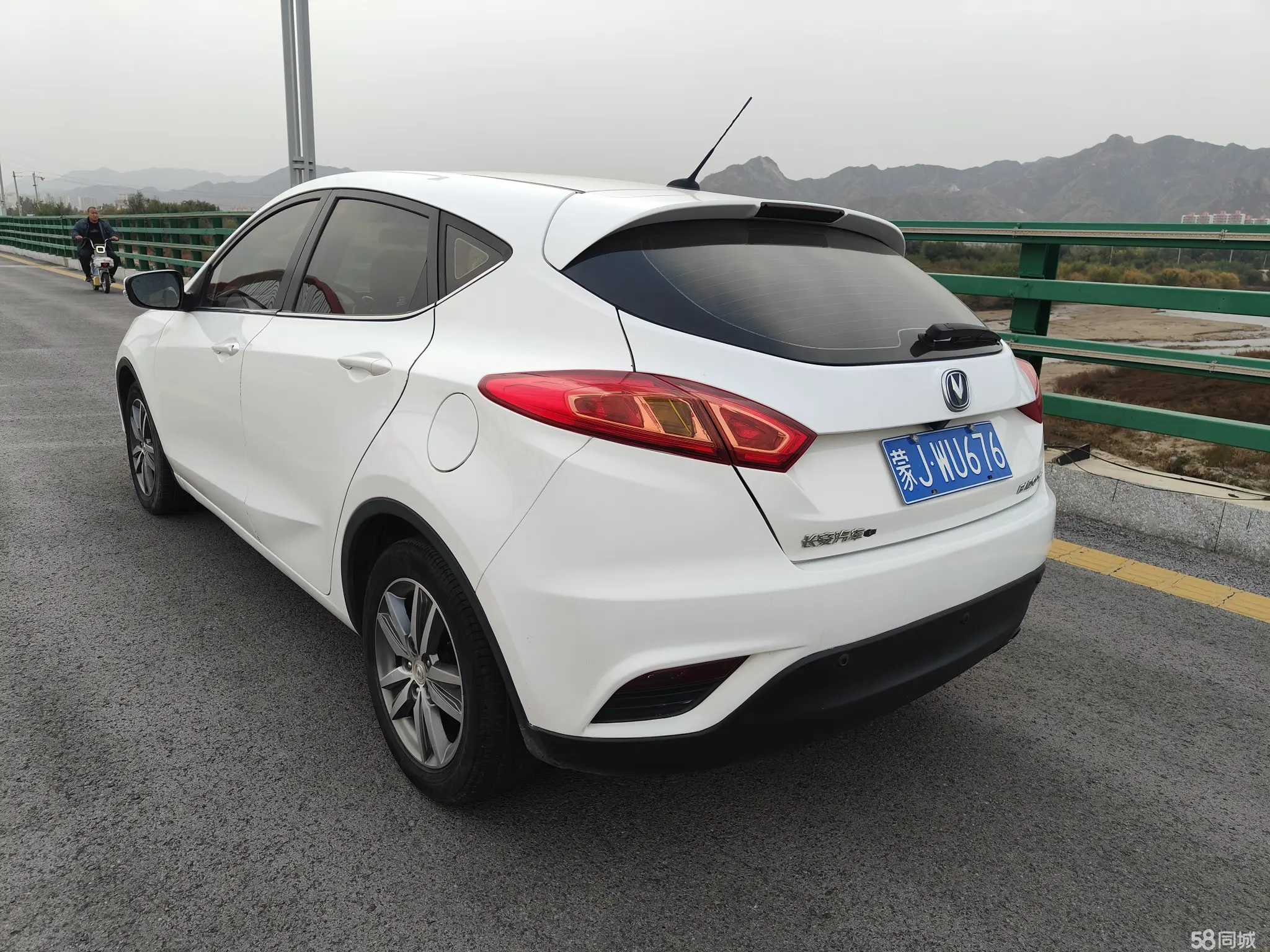 Changan Eado XT 2015 car image #8