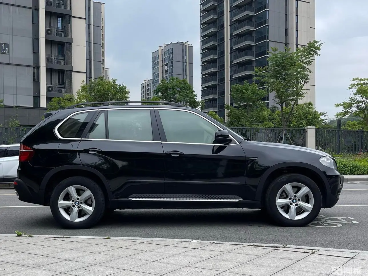 BMW X5 (Imported) 2008 car image #8