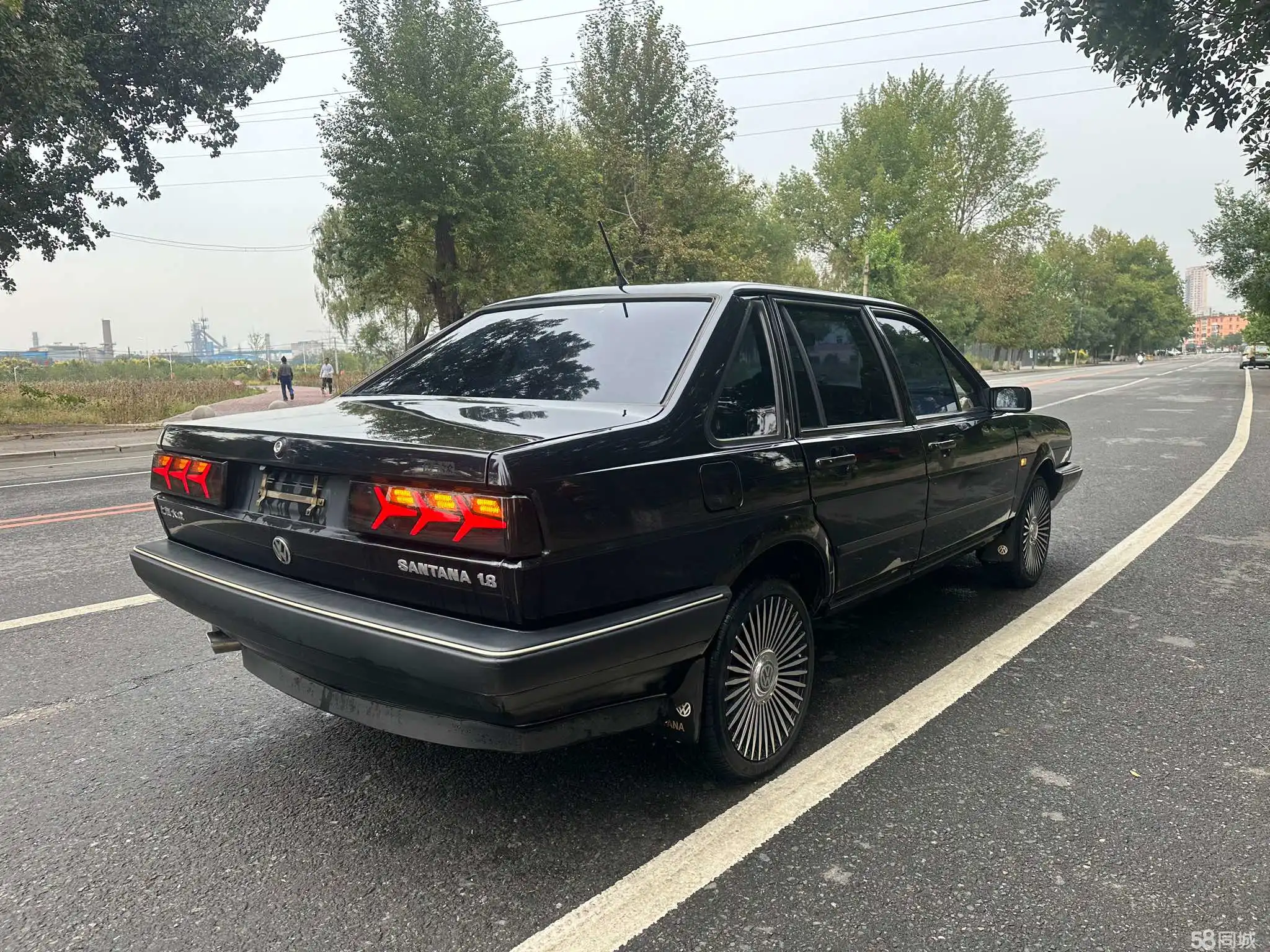 Volkswagen Santana Classic 2009 изображение автомобиля #8