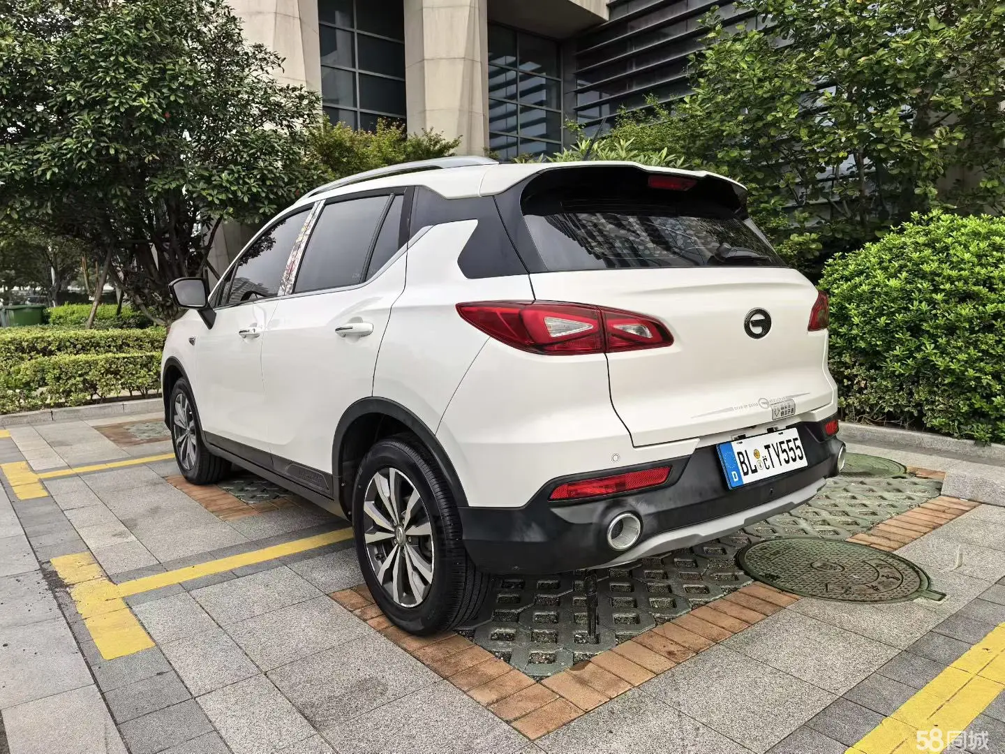 GAC Trumpchi GS3 2019 #8 GAC Trumpchi GS3 2019 car image #8