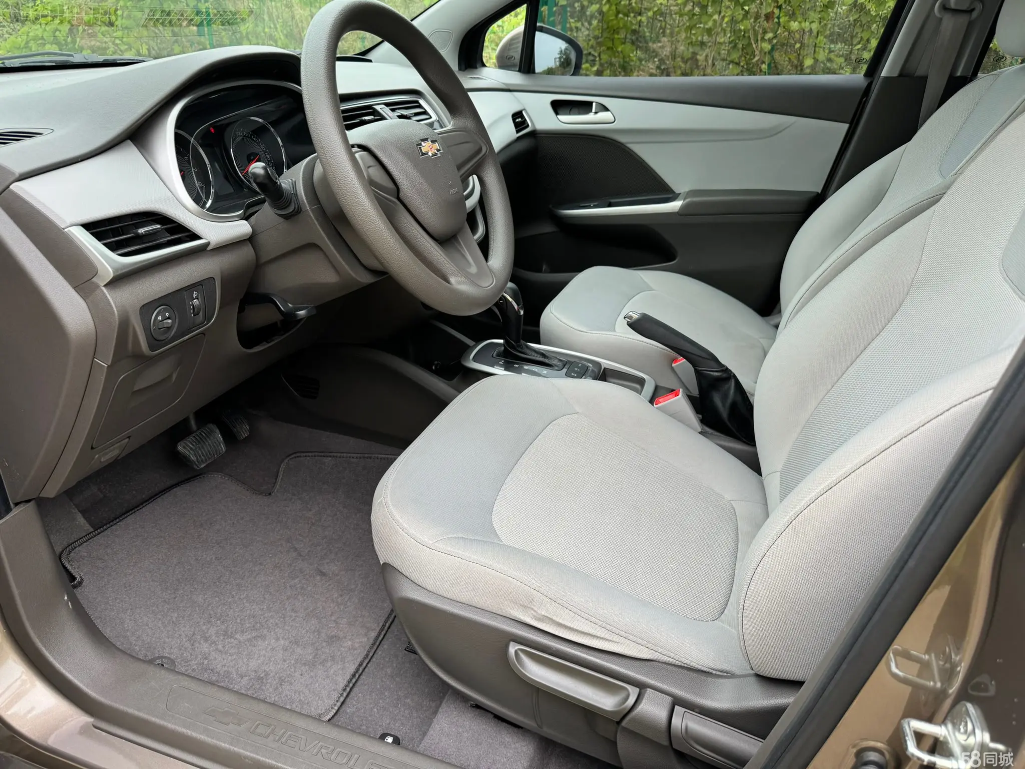 Chevrolet Lova RV 2016 #8 Chevrolet Lova RV 2016 car image #8