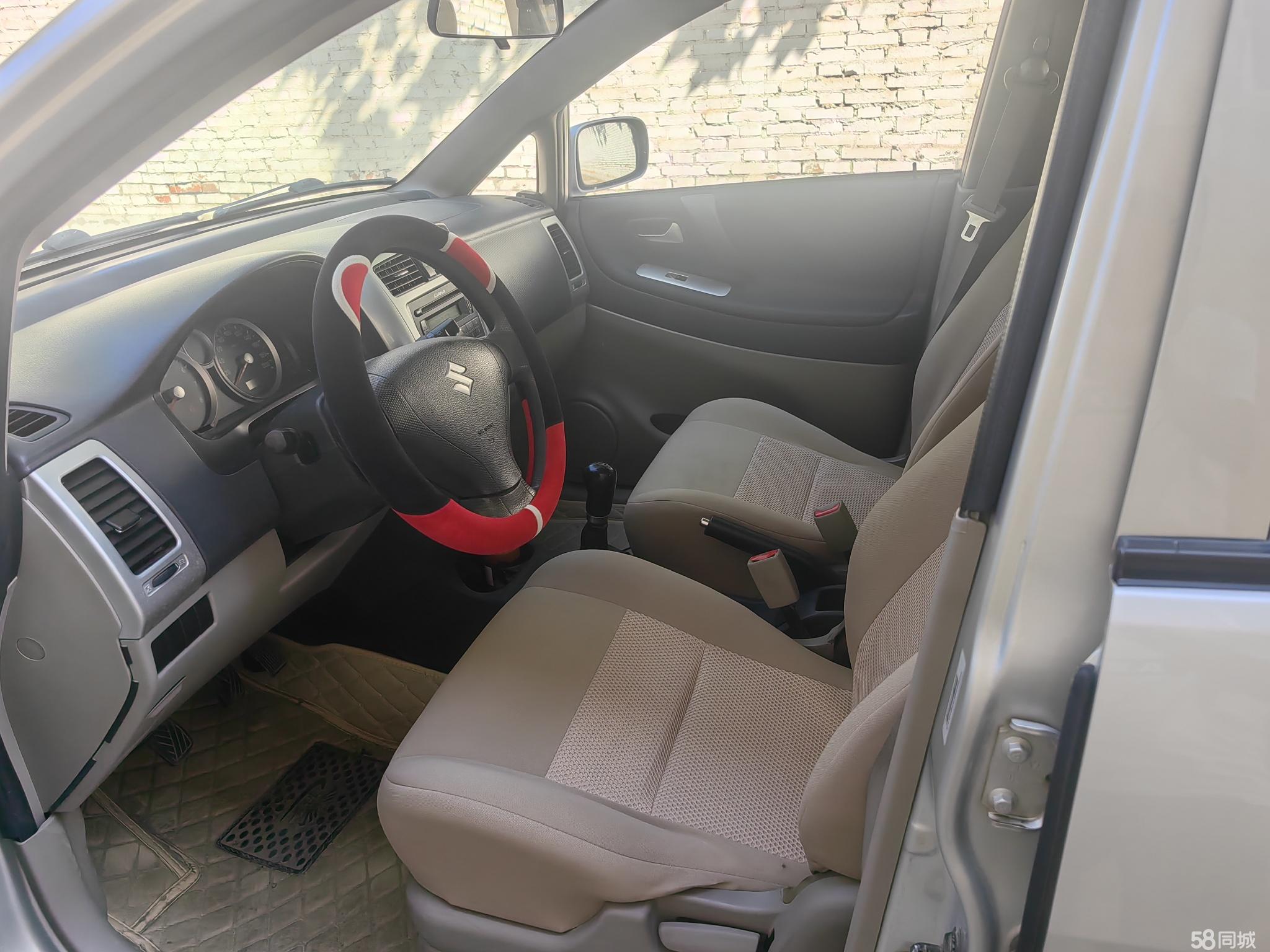 Suzuki Liana 2015 imagem de carro #8