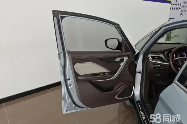 GEELY JiaJi 2020 car image #8