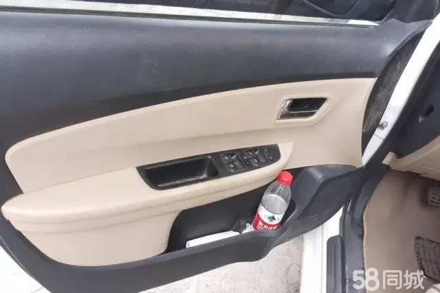 Chery E3 2014 car image #8