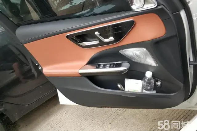 Mercedes-Benz C Class New Energy 2022 car image #8